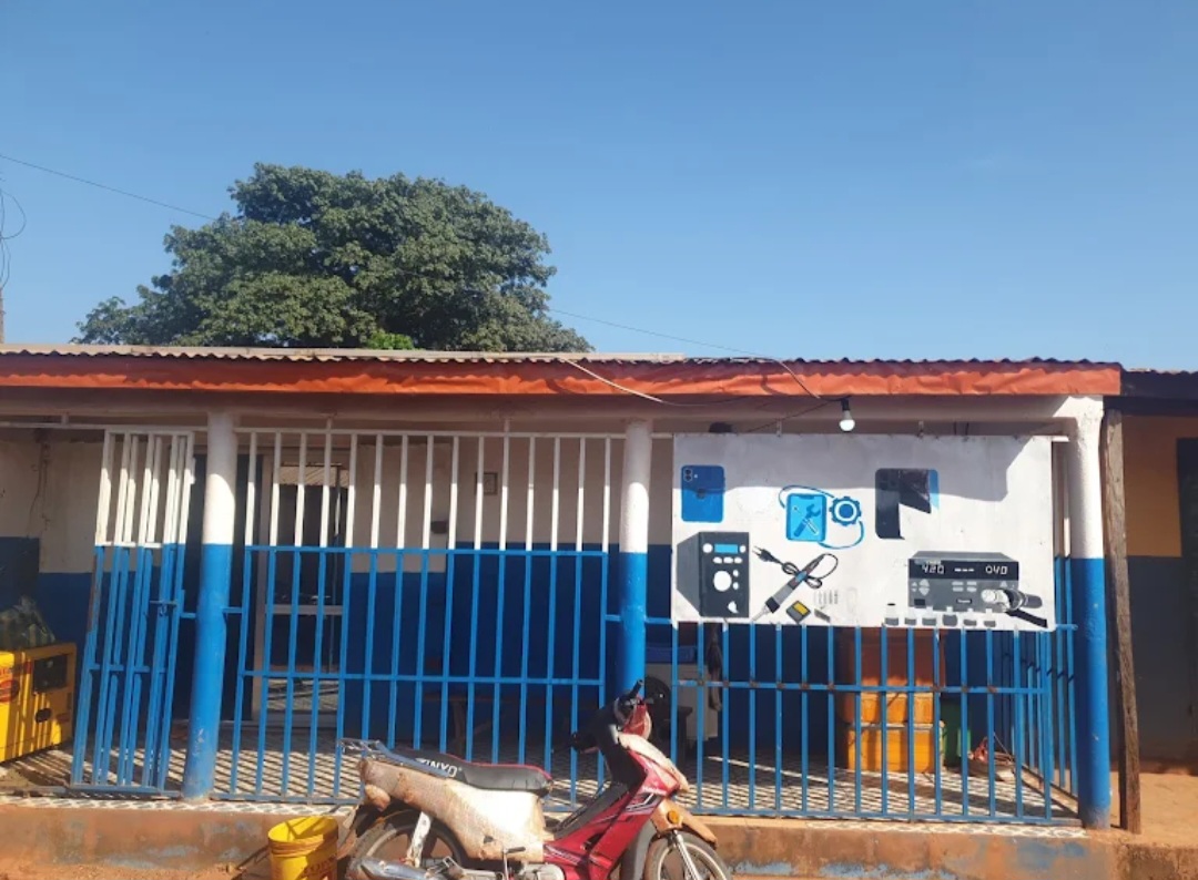 Facade Fallo Multiservices